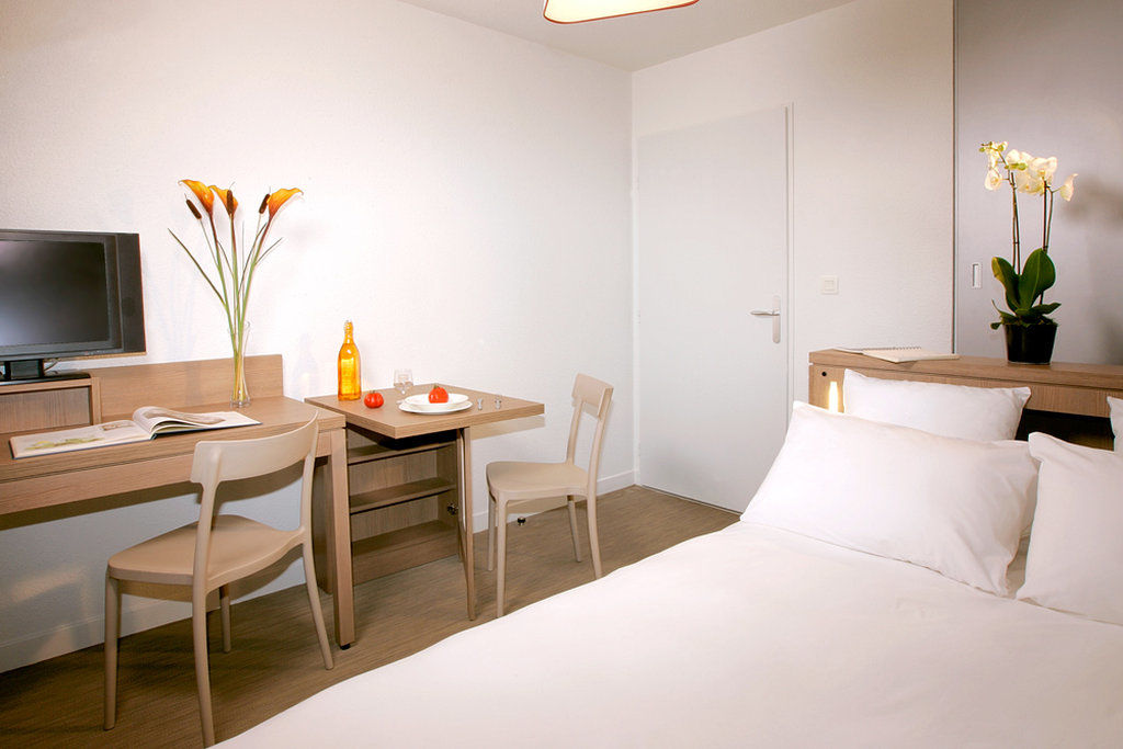 Zenitude Hotel-Residences Narbonne Centre Eksteriør bilde