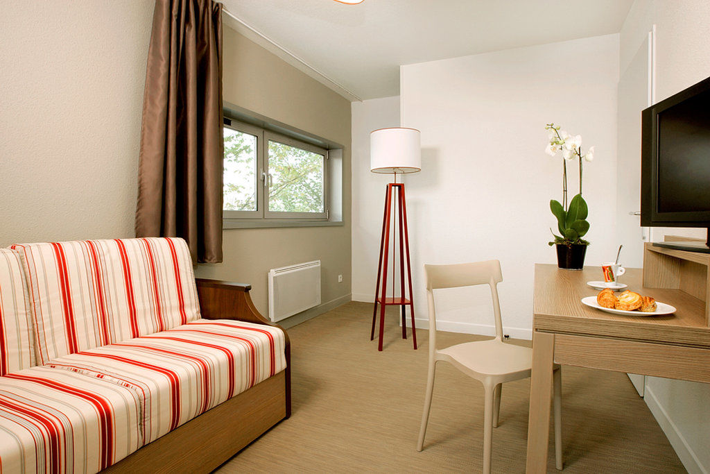 Zenitude Hotel-Residences Narbonne Centre Eksteriør bilde